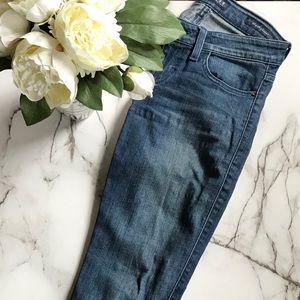 GUESS? Power Skinny Jeans